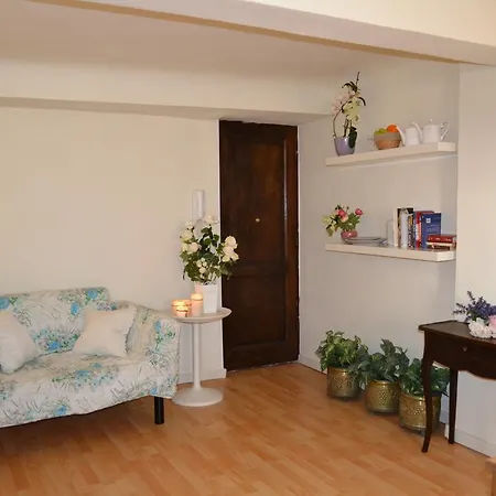 Διαμέρισμα Studio In Centre *